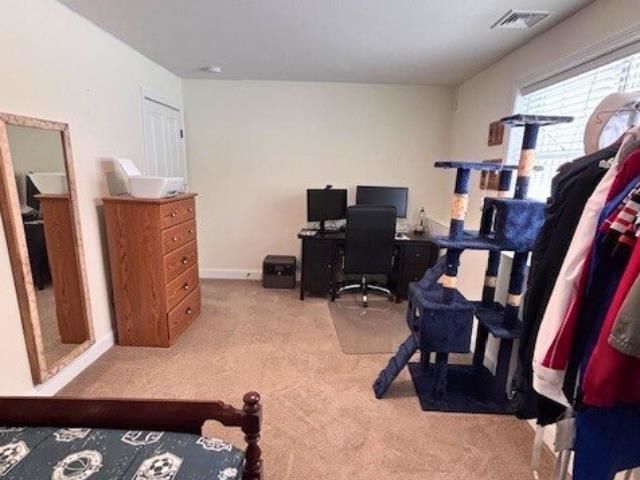 9 Jay Way, Rochester, NH 03868