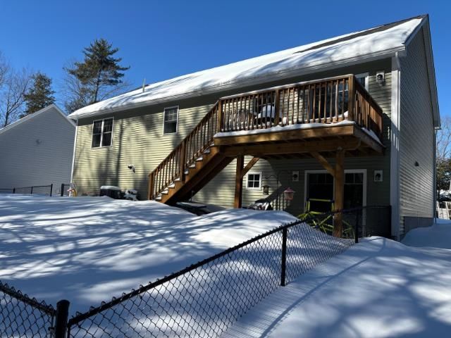 9 Jay Way, Rochester, NH 03868
