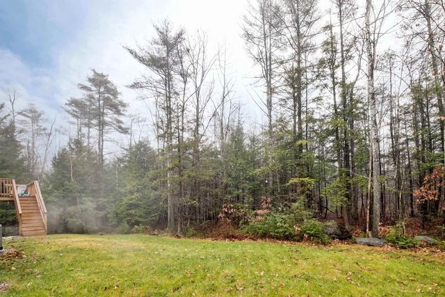 9 Jay Way, Rochester, NH 03868