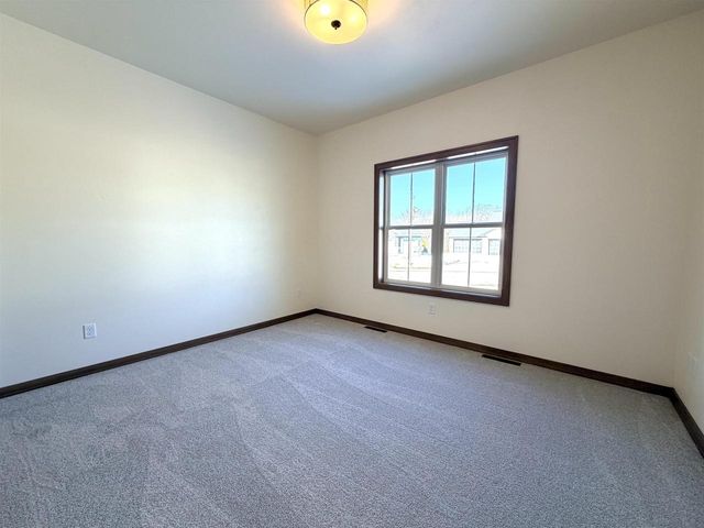 2146 AURRAILIA COURT, Green Bay, WI 54311