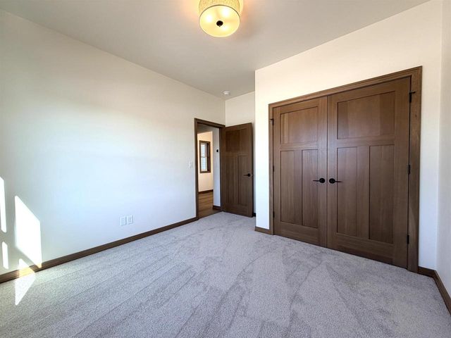 2146 AURRAILIA COURT, Green Bay, WI 54311