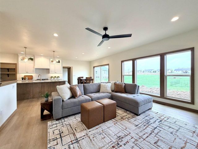2146 AURRAILIA COURT, Green Bay, WI 54311
