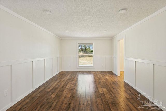 10841A Luker Way, Jay, FL 32565