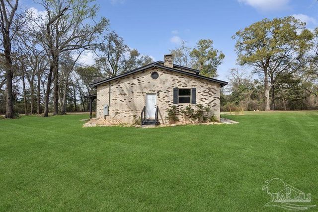 10841A Luker Way, Jay, FL 32565