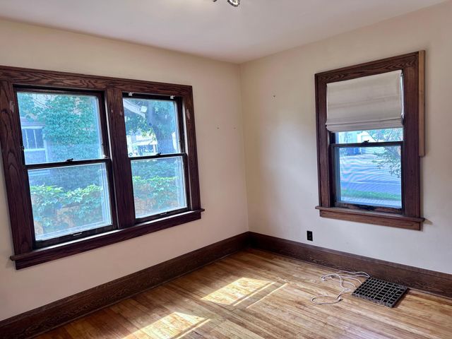 2419 E 38th Street, Minneapolis, MN 55406