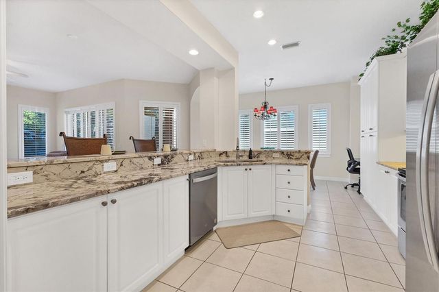 5425 46TH COURT W, Bradenton, FL 34210