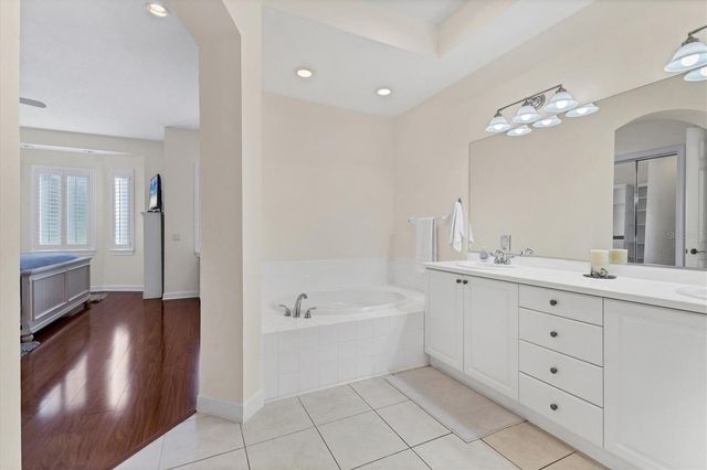 5425 46TH COURT W, Bradenton, FL 34210