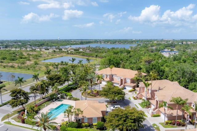 5425 46TH COURT W, Bradenton, FL 34210