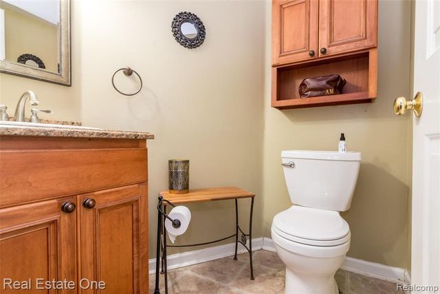 396 Princeton Drive, South Lyon, MI 48178