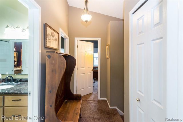 396 Princeton Drive, South Lyon, MI 48178