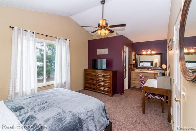 396 Princeton Drive, South Lyon, MI 48178