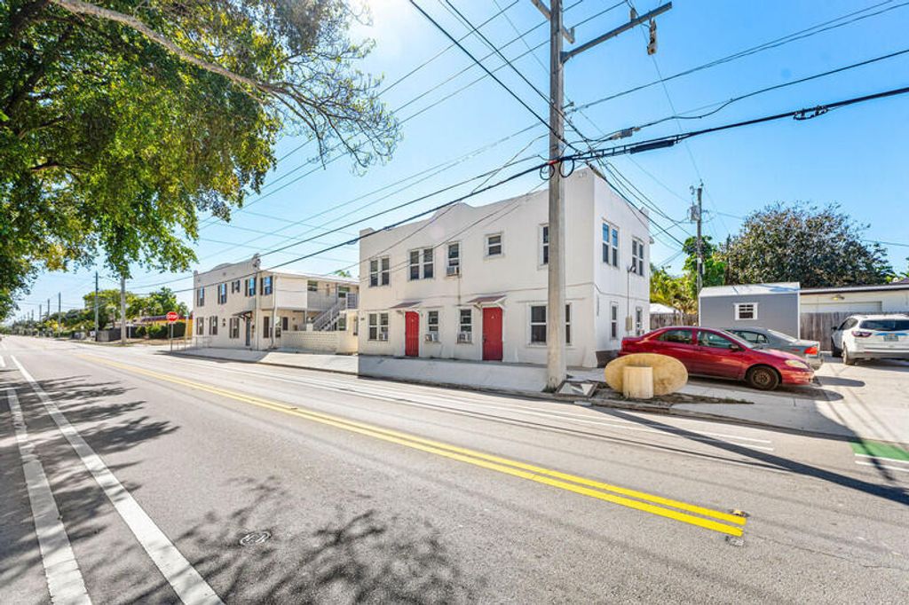 801 Dobbins Street 7, West Palm Beach, FL 33405