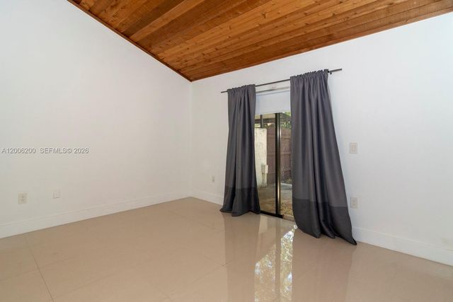 2911 N 33rd Ter, Hollywood, FL 33021