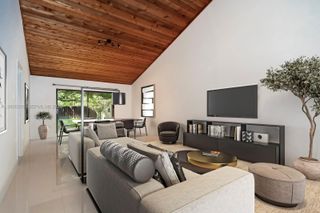 2911 N 33rd Ter, Hollywood, FL 33021