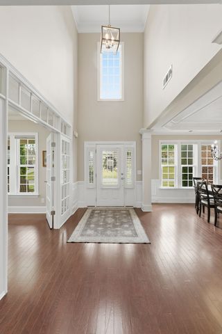 719 Thurrock Cir, Brentwood, TN 37027