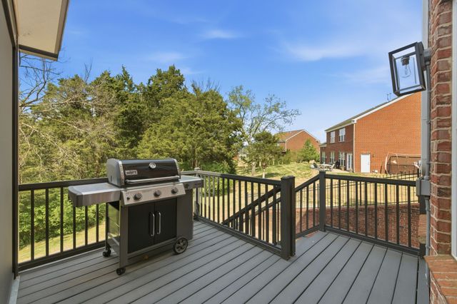 719 Thurrock Cir, Brentwood, TN 37027
