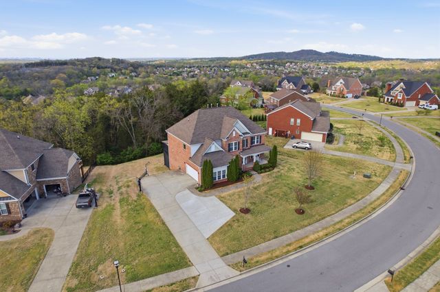 719 Thurrock Cir, Brentwood, TN 37027
