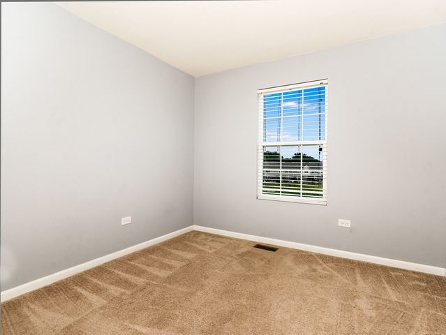 2807 Henley Lane, Naperville, IL 60540
