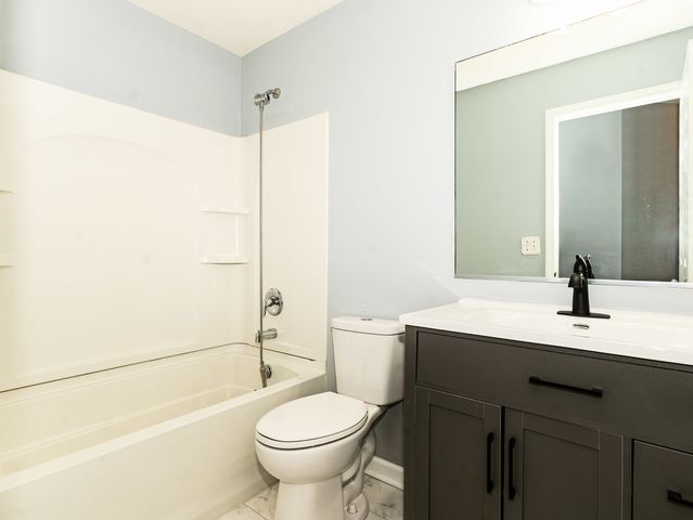 2807 Henley Lane, Naperville, IL 60540