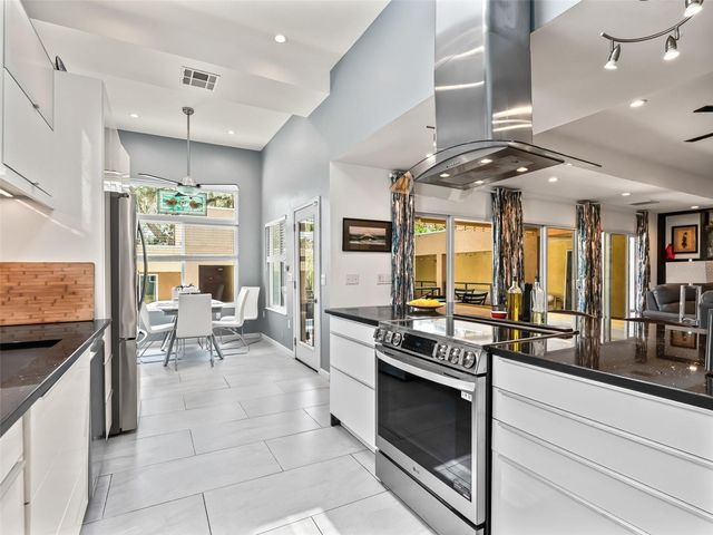 2330 SW 37 STREET, Ocala, FL 34471