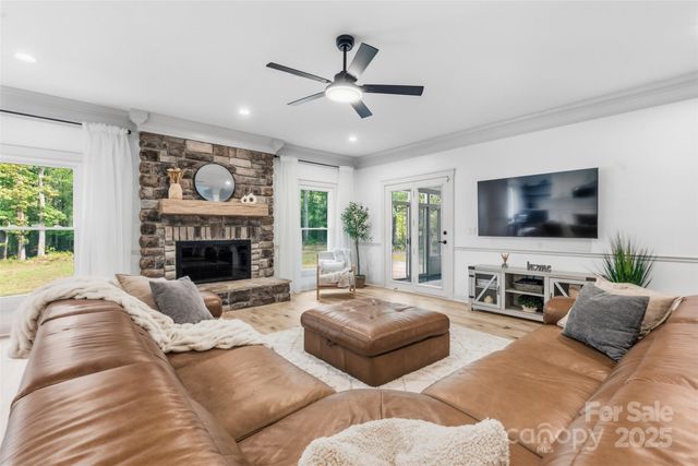 207 Windsor Greene Drive, Monroe, NC 28110