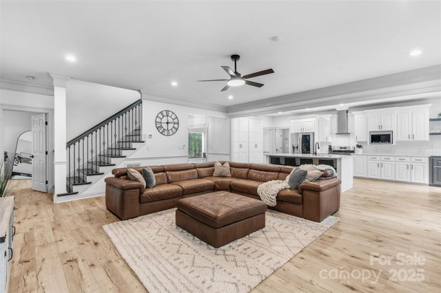 207 Windsor Greene Drive, Monroe, NC 28110