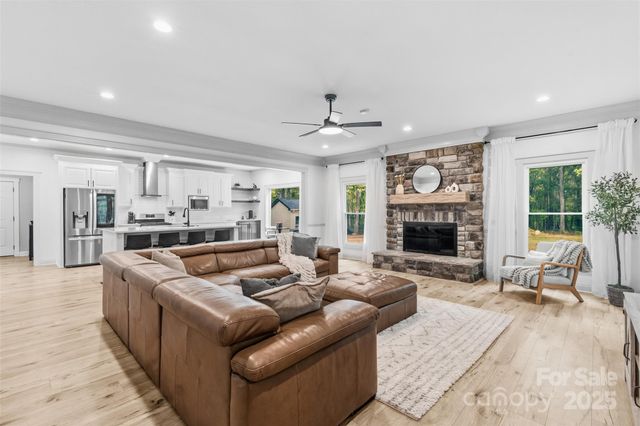 207 Windsor Greene Drive, Monroe, NC 28110