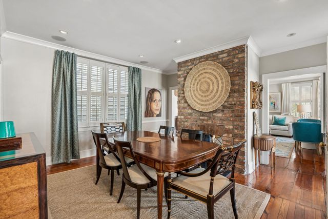 18 Water Street, Charleston, SC 29401