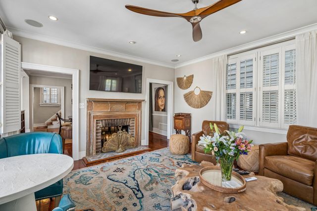 18 Water Street, Charleston, SC 29401