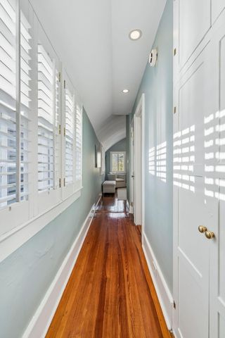 18 Water Street, Charleston, SC 29401