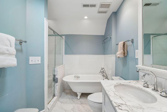 18 Water Street, Charleston, SC 29401