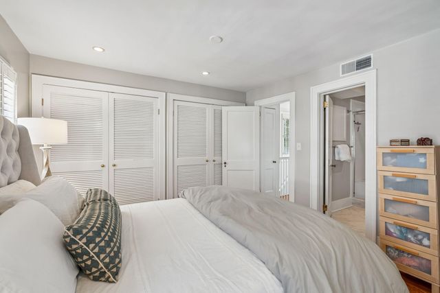 18 Water Street, Charleston, SC 29401