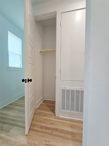 206 S Village Way 203, Lewisville, TX 75057