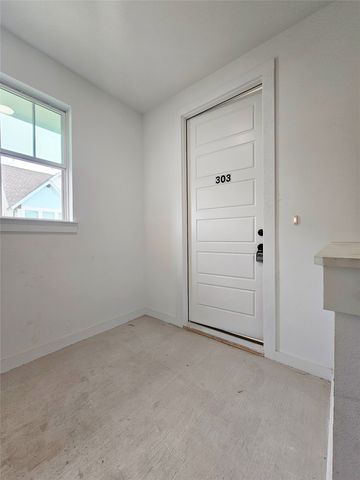 206 S Village Way 203, Lewisville, TX 75057