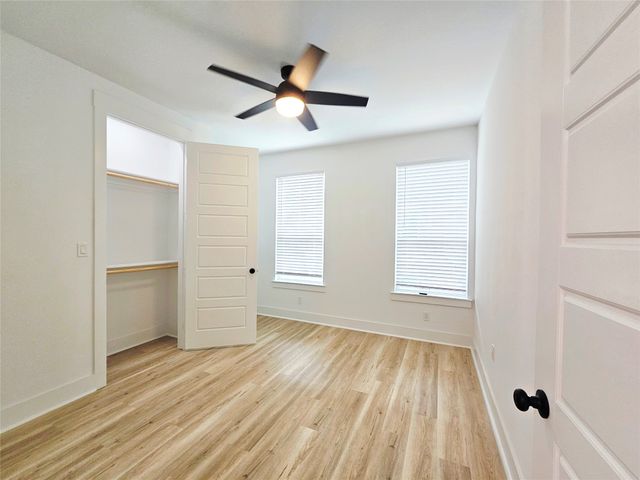 206 S Village Way 203, Lewisville, TX 75057