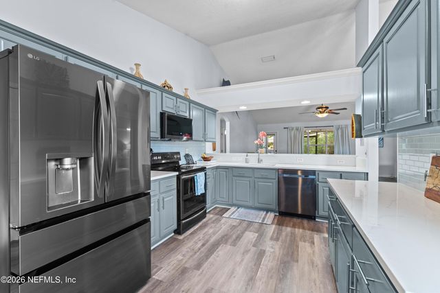 3019 MAJESTIC OAKS Lane, Green Cove Springs, FL 32043