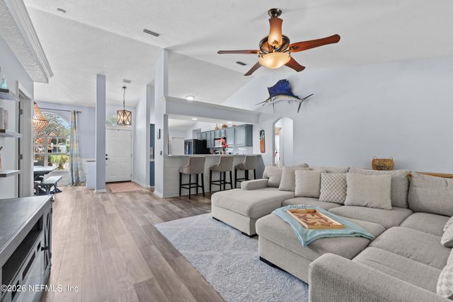 3019 MAJESTIC OAKS Lane, Green Cove Springs, FL 32043