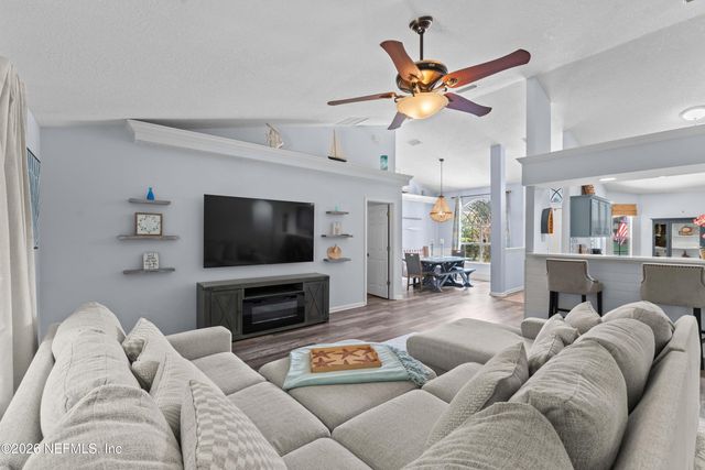 3019 MAJESTIC OAKS Lane, Green Cove Springs, FL 32043