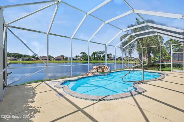 423 Stonehenge Circle, Rockledge, FL 32955
