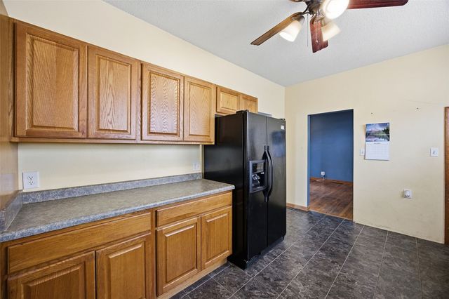 900 E Avenue NW, Cedar Rapids, IA 52405