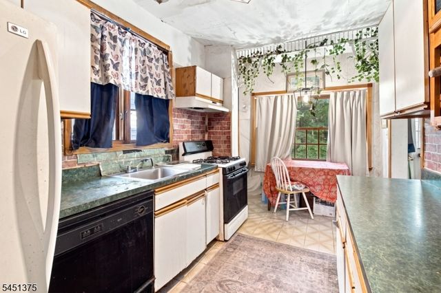 1455 Clinton Ave, Irvington Twp., NJ 07111