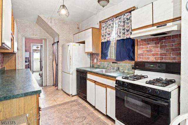 1455 Clinton Ave, Irvington Twp., NJ 07111
