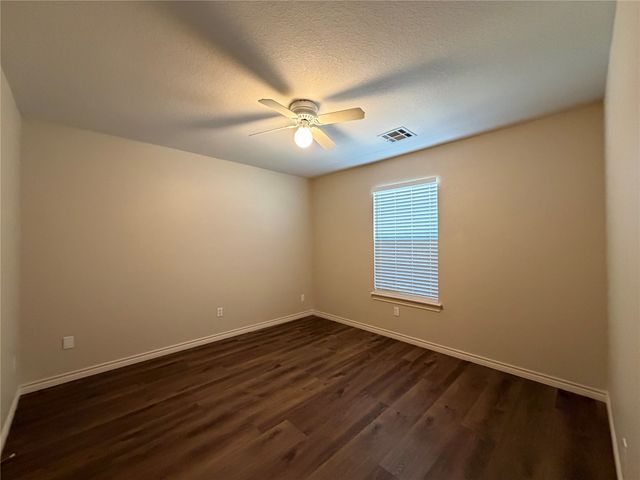 9203 S 73rd East Avenue, Tulsa, OK 74133