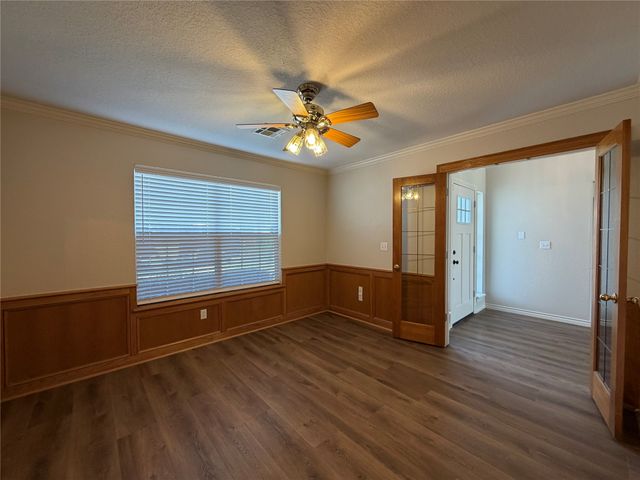 9203 S 73rd East Avenue, Tulsa, OK 74133