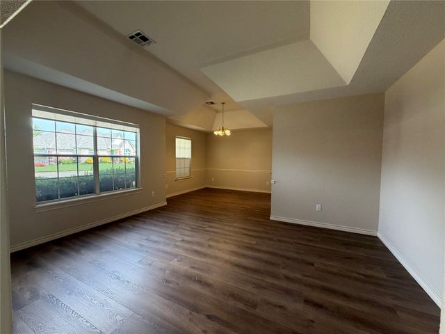 9203 S 73rd East Avenue, Tulsa, OK 74133