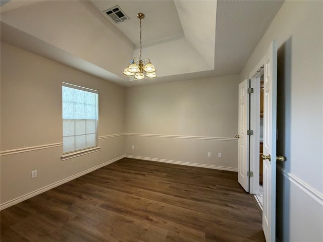 9203 S 73rd East Avenue, Tulsa, OK 74133