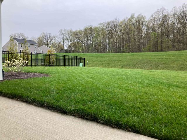 13635 Copper Strike Pass, Fort Wayne, IN 46845