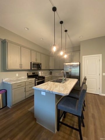 13635 Copper Strike Pass, Fort Wayne, IN 46845