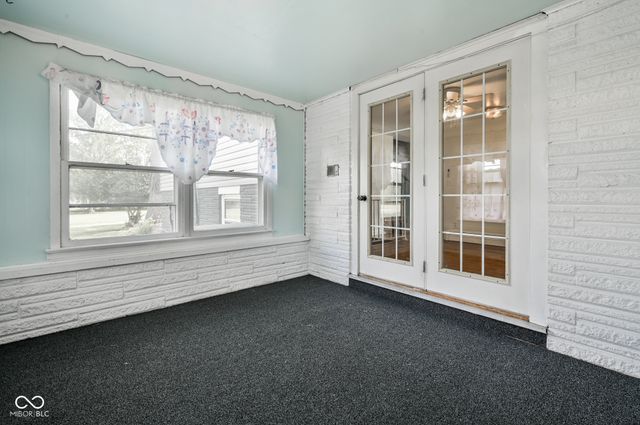3087 S 380 E, Chesterfield, IN 46017