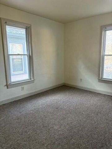 839 N 22nd STREET, Milwaukee, WI 53233